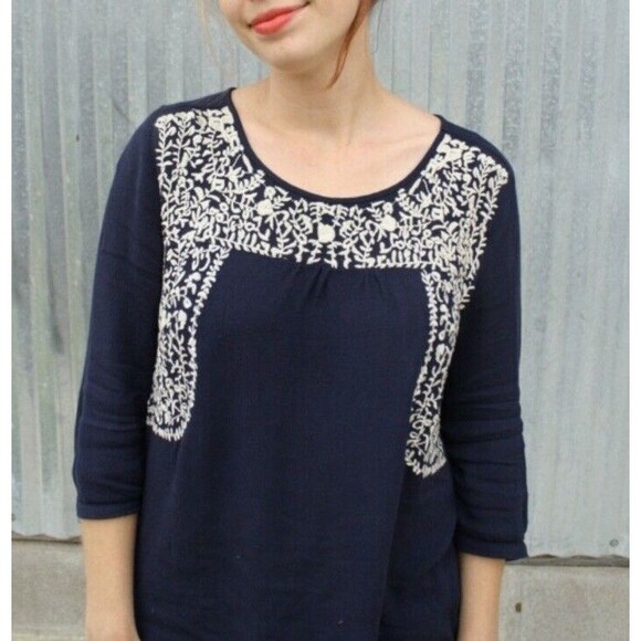 Anthropologie Skies Are Blue Sia Embroidered Peasant Top‎ Size SP Navy White - Picture 2 of 13
